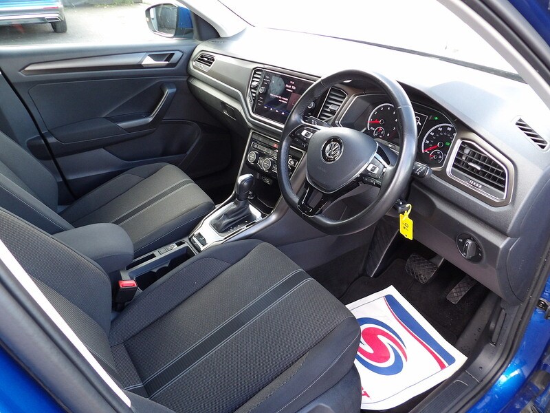 Used Volkswagen T-Roc 2019 for sale - 76308107: Photo 24