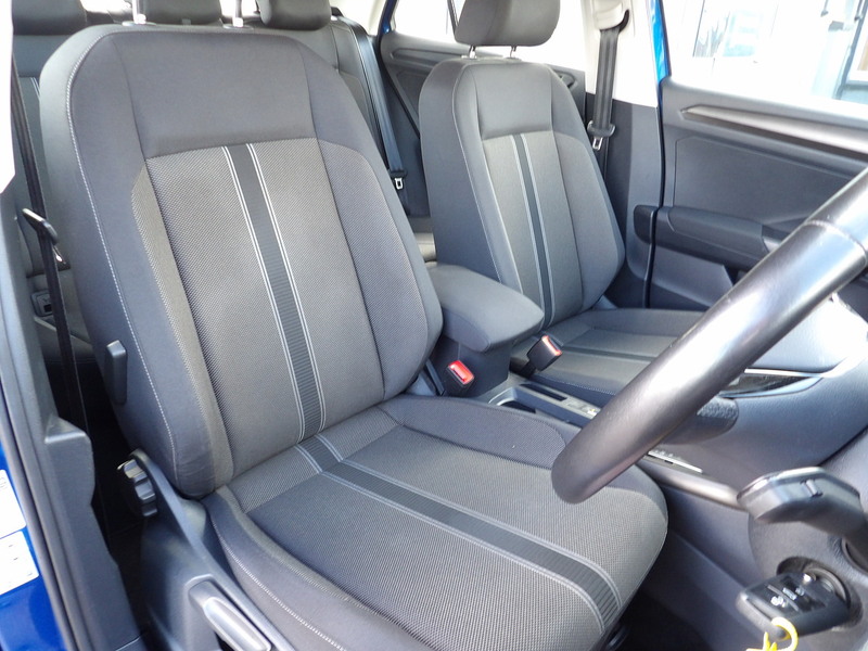 Used Volkswagen T-Roc 2019 for sale - 76308107: Photo 25