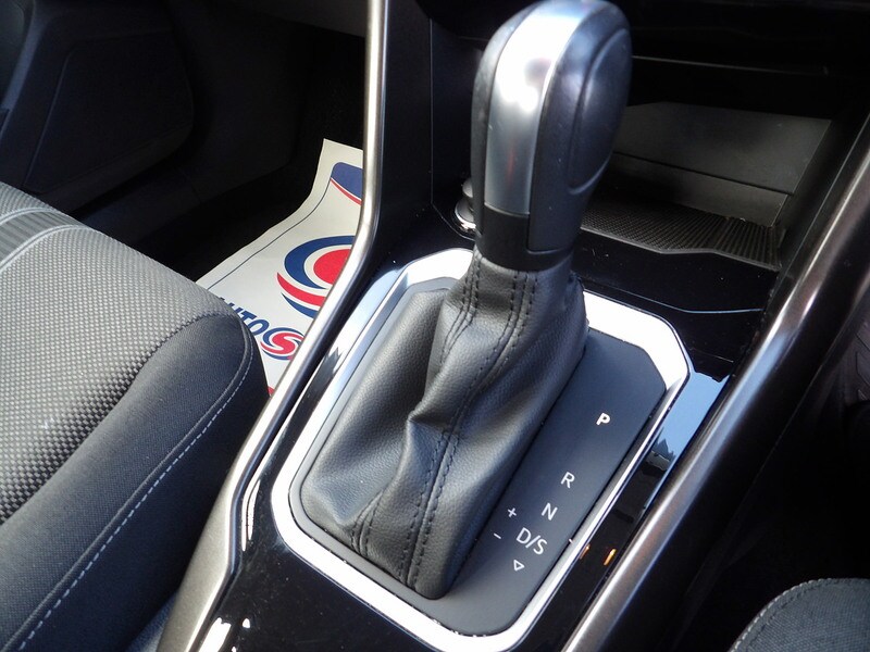 Used Volkswagen T-Roc 2019 for sale - 76308107: Photo 29