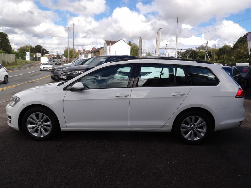 Used Volkswagen Golf 2015 for sale - 76308071: Photo 2