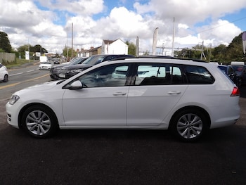 Used Volkswagen Golf 2015 for sale - 76308071: Photo