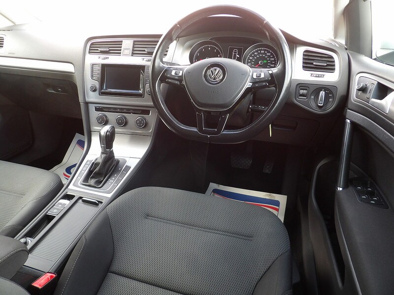 Used Volkswagen Golf 2015 for sale - 76308071: Photo 35