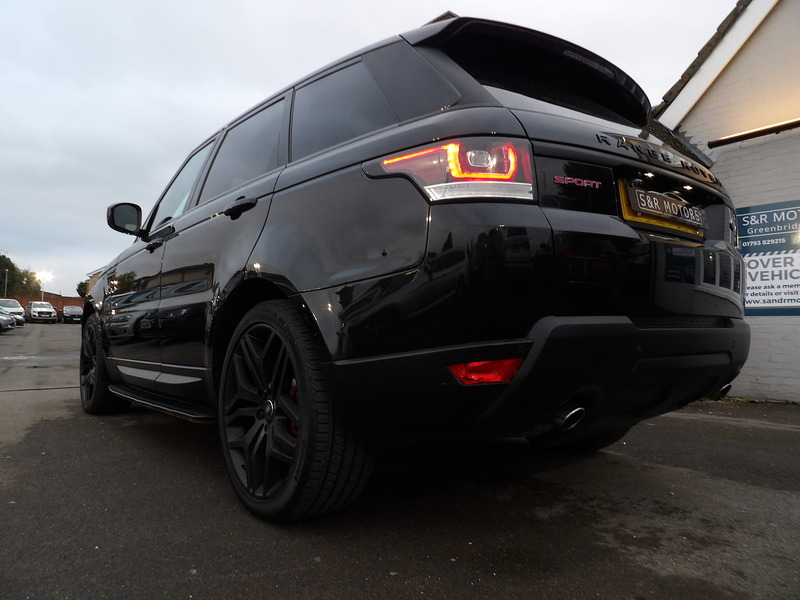 Used Land Rover Range Rover Sport 2016 for sale - 76527278: Photo 11