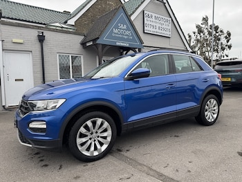 Used Volkswagen T-Roc 2019 for sale - 78709689: Photo