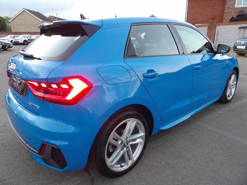 Used Audi A1 2019 for sale - 76308027: Photo 4