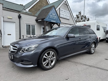 Used Mercedes-Benz E Class 2015 for sale - 78677351: Photo