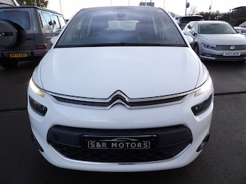 Used Citroen C4 Picasso 2015 for sale - 76520842: Photo