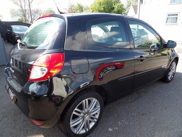 Used Renault Clio 2012 for sale - 76308050: Photo 5