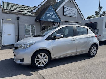 Used Toyota Yaris 2013 for sale - 78986606: Photo