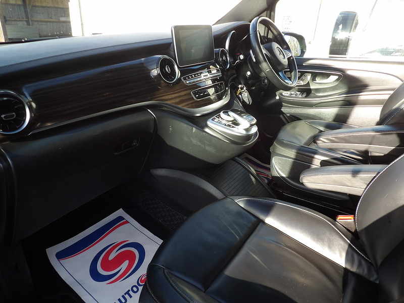 Used Mercedes-Benz V-Class 2020 for sale - 76612654: Photo 21