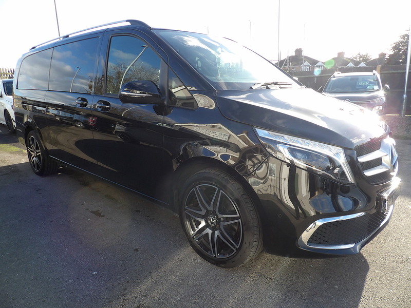 Used Mercedes-Benz V-Class 2020 for sale - 76612654: Photo 5