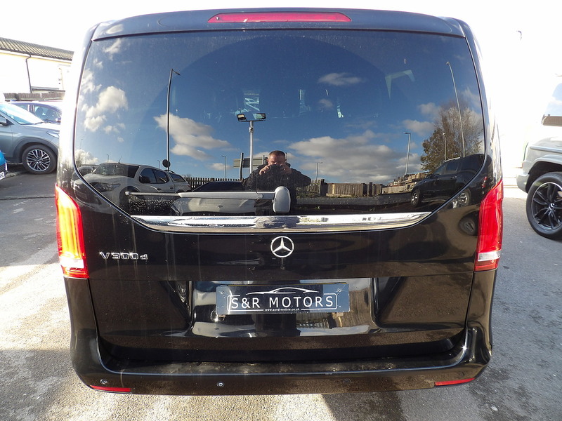 Used Mercedes-Benz V-Class 2020 for sale - 76612654: Photo 8