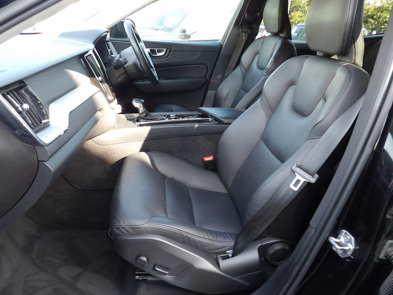 Used Volvo XC60 2019 for sale - 76308114: Photo 12