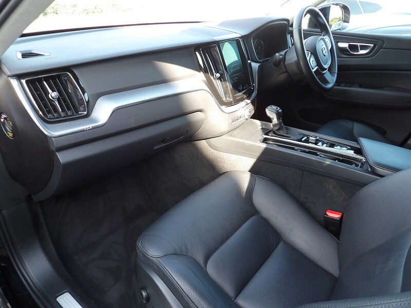 Used Volvo XC60 2019 for sale - 76308114: Photo 13