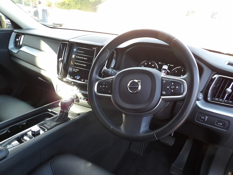 Used Volvo XC60 2019 for sale - 76308114: Photo 8