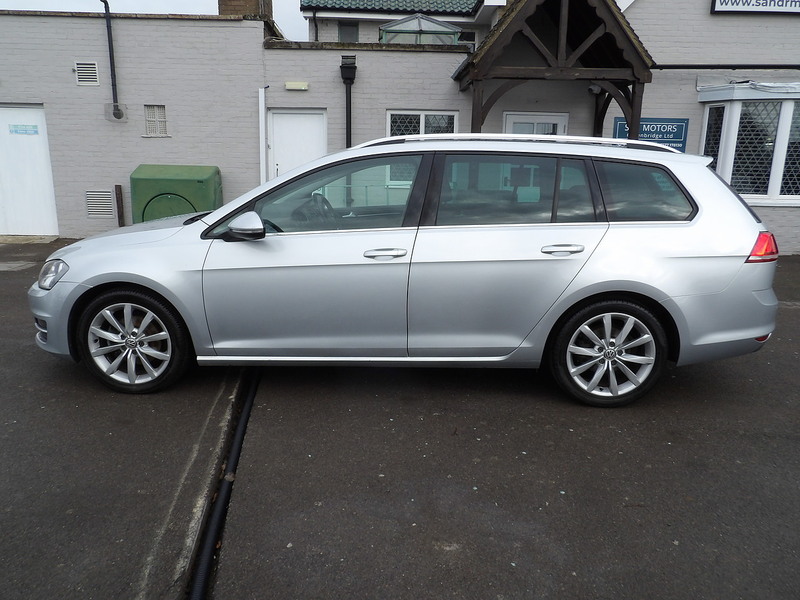 Used Volkswagen Golf 2016 for sale - 76308046: Photo 2