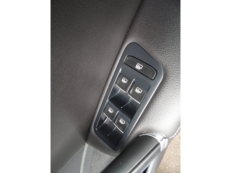 Used Volkswagen Golf 2016 for sale - 76308046: Photo 22