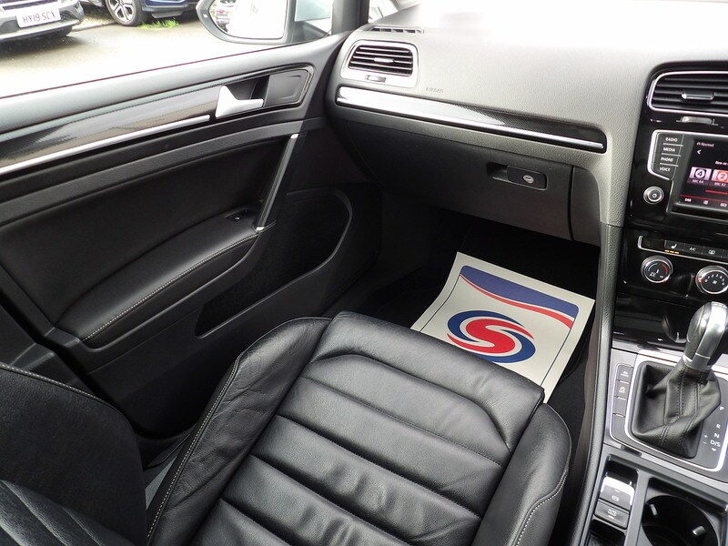 Used Volkswagen Golf 2016 for sale - 76308046: Photo 50