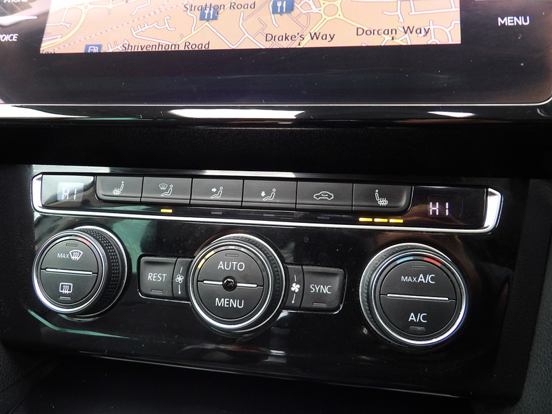 Used Volkswagen Passat 2019 for sale - 76403239: Photo 37