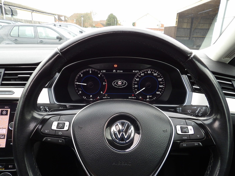 Used Volkswagen Passat 2019 for sale - 76403239: Photo 39