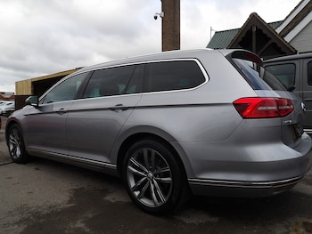 Used Volkswagen Passat 2019 for sale - 76403239: Photo