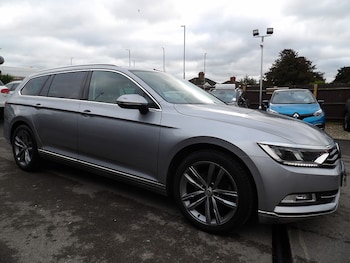 Used Volkswagen Passat 2019 for sale - 76403239: Photo