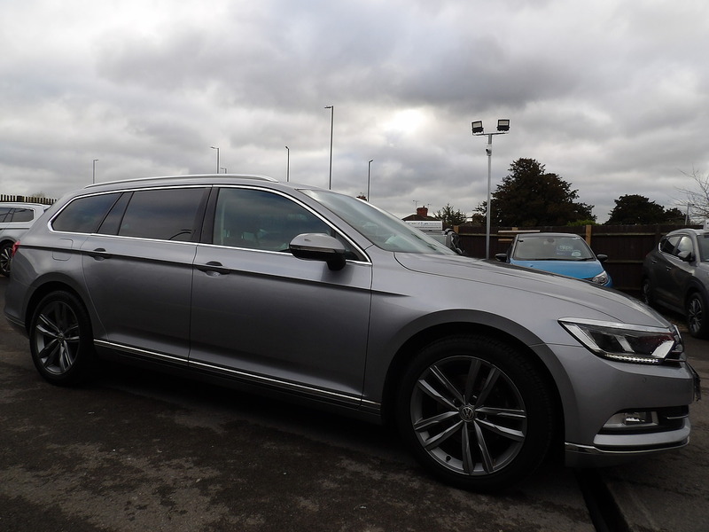 Used Volkswagen Passat 2019 for sale - 76403239: Photo 9