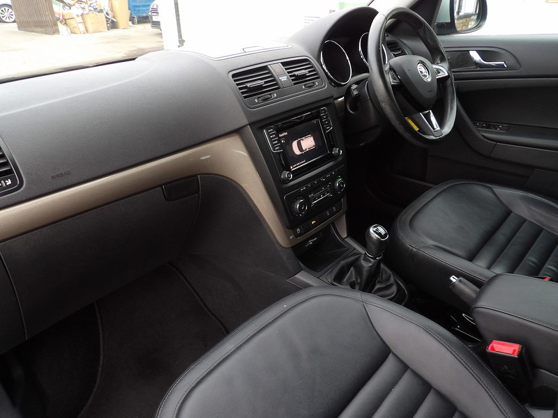 Used Skoda Yeti 2017 for sale - 76308055: Photo 8