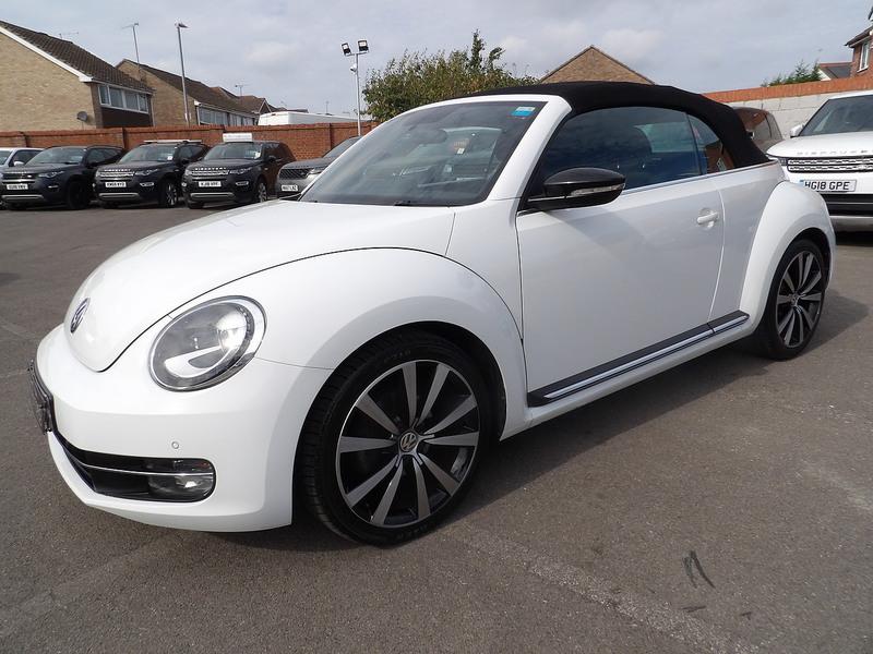 Used Volkswagen Beetle 2014 for sale - 76308121: Photo 1