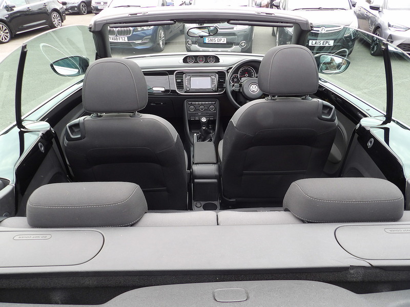 Used Volkswagen Beetle 2014 for sale - 76308121: Photo 13