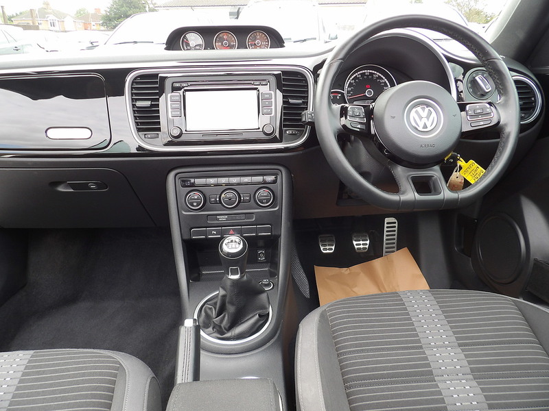 Used Volkswagen Beetle 2014 for sale - 76308121: Photo 20