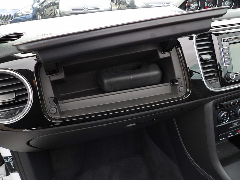 Used Volkswagen Beetle 2014 for sale - 76308121: Photo 25