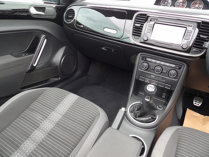 Used Volkswagen Beetle 2014 for sale - 76308121: Photo 29