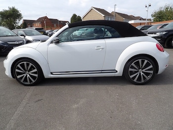 Used Volkswagen Beetle 2014 for sale - 76308121: Photo