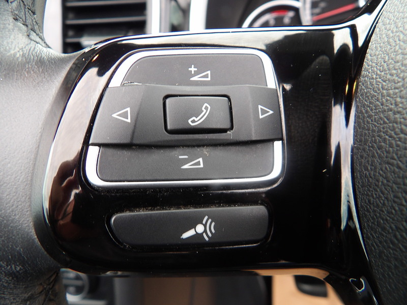 Used Volkswagen Beetle 2014 for sale - 76308121: Photo 34