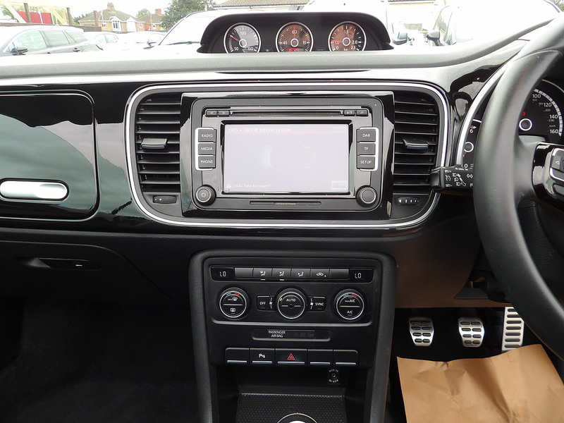 Used Volkswagen Beetle 2014 for sale - 76308121: Photo 36