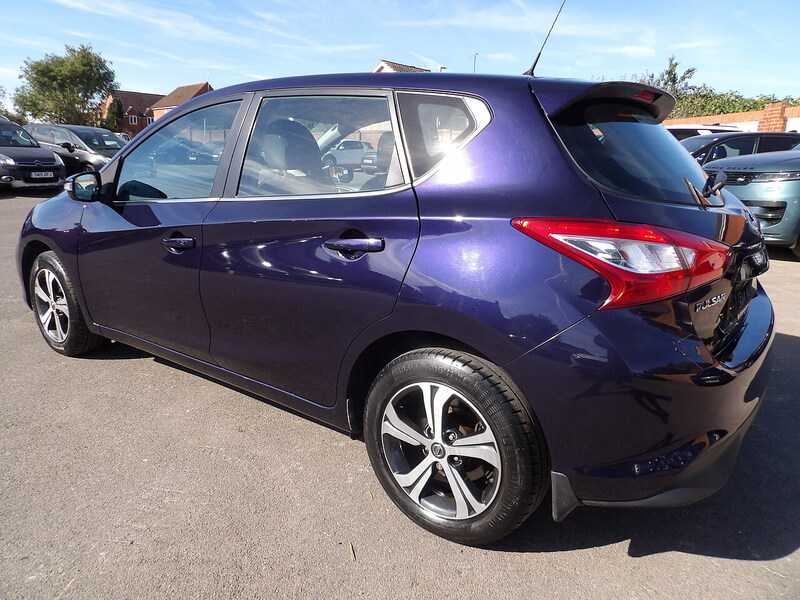 Used Nissan Pulsar 2014 for sale - 76308128: Photo 7