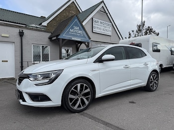 Used Renault Megane 2020 for sale - 78677430: Photo