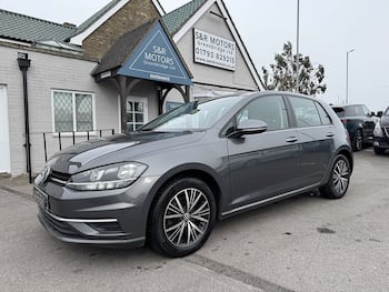 Used Volkswagen Golf 2017 for sale - 79591526: Photo