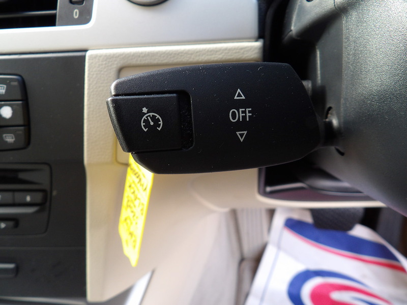 Used BMW 3 Series 2010 for sale - 76308090: Photo 33