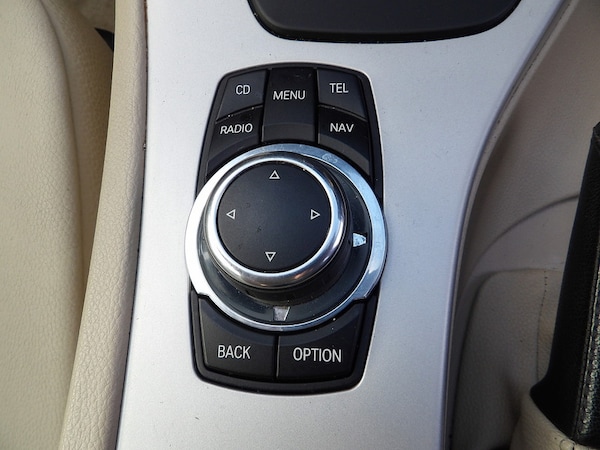 Used BMW 3 Series 2010 for sale - 76308090: Photo 43