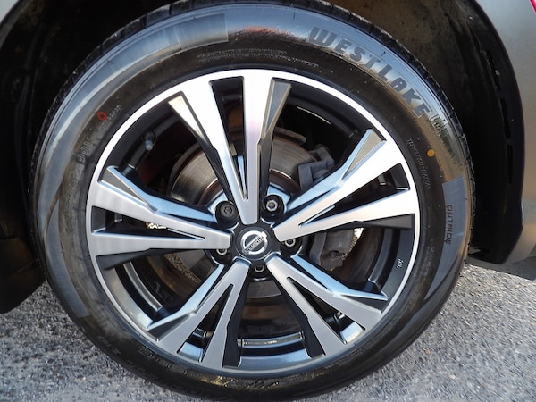 Used Nissan Qashqai 2017 for sale - 76308049: Photo 15