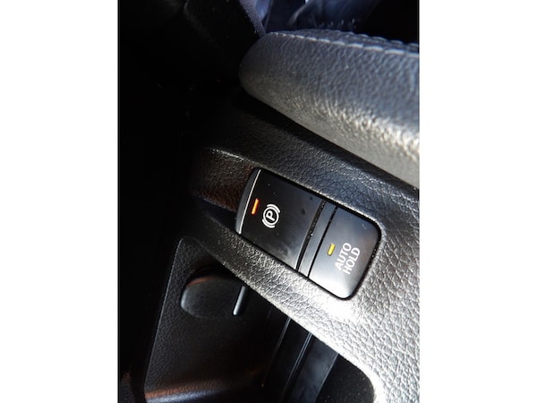 Used Nissan Qashqai 2017 for sale - 76308049: Photo 32