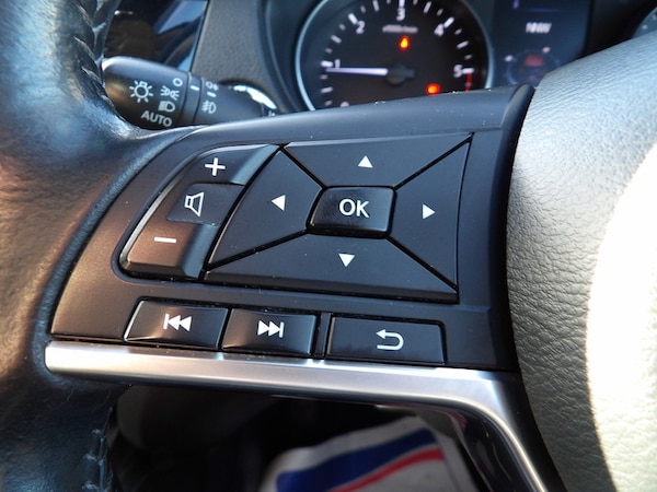 Used Nissan Qashqai 2017 for sale - 76308049: Photo 42