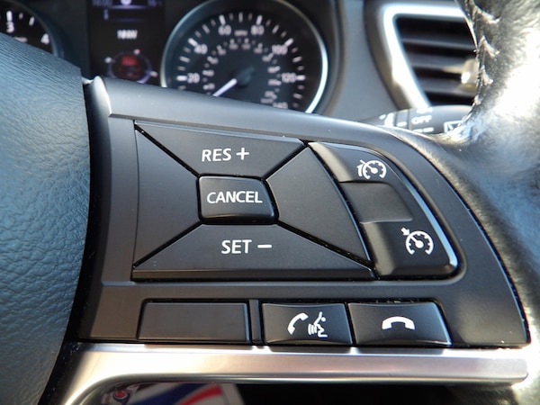 Used Nissan Qashqai 2017 for sale - 76308049: Photo 43