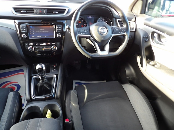 Used Nissan Qashqai 2017 for sale - 76308049: Photo 50