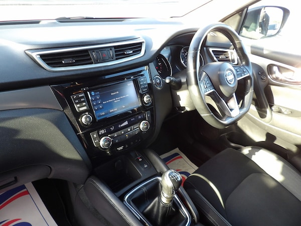 Used Nissan Qashqai 2017 for sale - 76308049: Photo 57
