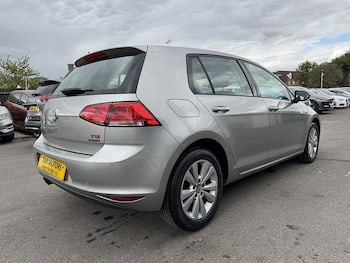 Used Volkswagen Golf 2014 for sale - 79591578: Photo
