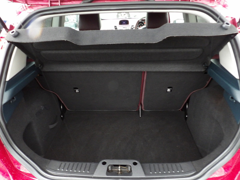 Used Ford Fiesta 2011 for sale - 76536244: Photo 25