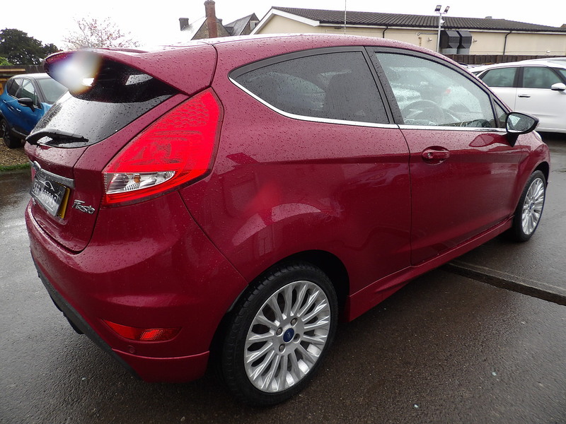 Used Ford Fiesta 2011 for sale - 76536244: Photo 6